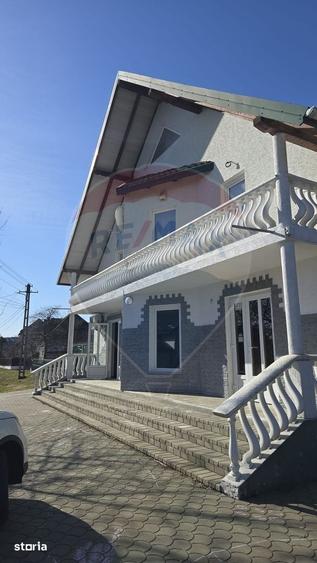 Casă cu Teren 1300 Mp în Gălănești
