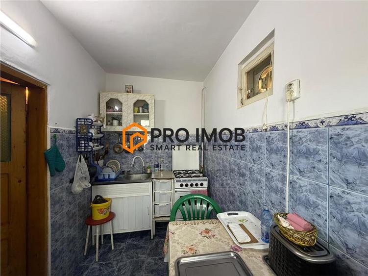 Casă individuală cu 3 camere cu Canalizare în 1 Decembrie