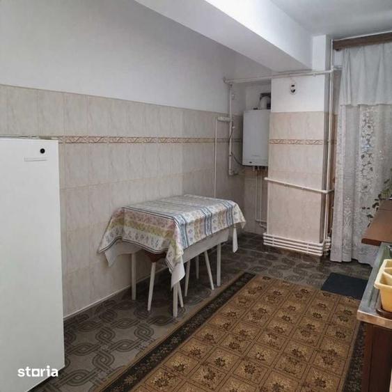 Apartament cu 3 camere decomandat în Unirii Nord