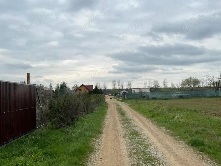Teren de 1500 mp, în Ciolpani