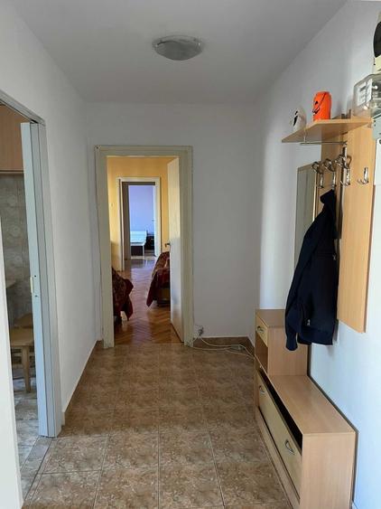 Apartament cu 3 camere în Gheorgheni