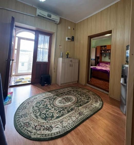 Casă individuală cu 4 camere cu Canalizare în 23 August