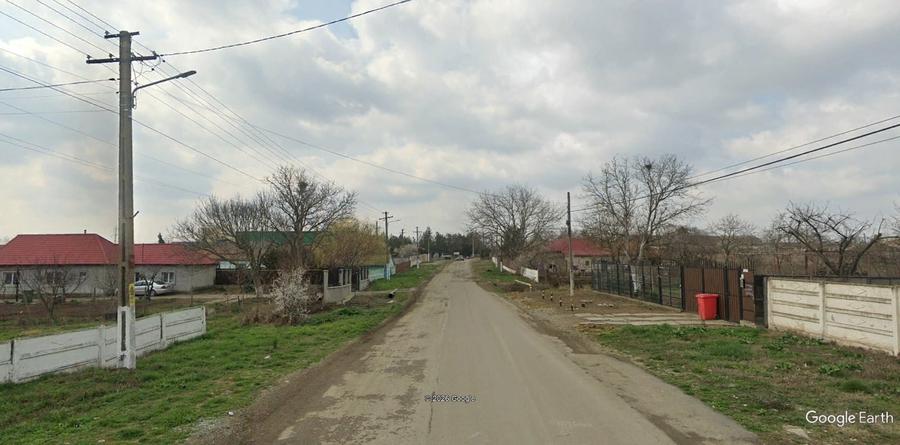 Teren Construcții intravilan de 800 mp, în Poiana