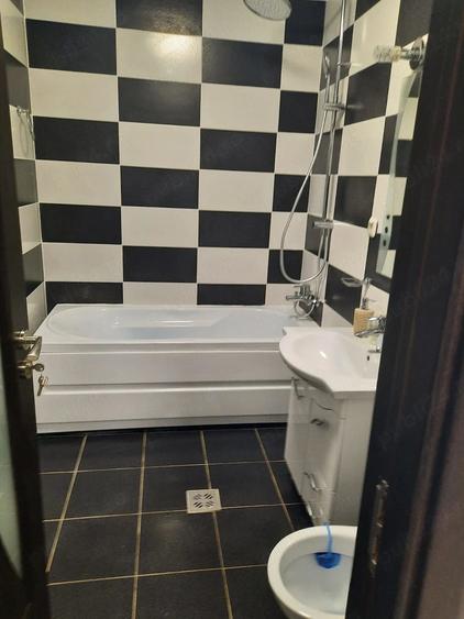 Apartament 2 camere de vanzare Flore?ti, zona Avram Iancu BMW - 5