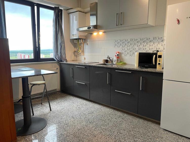 Apartament cu 2 camere decomandat în Central