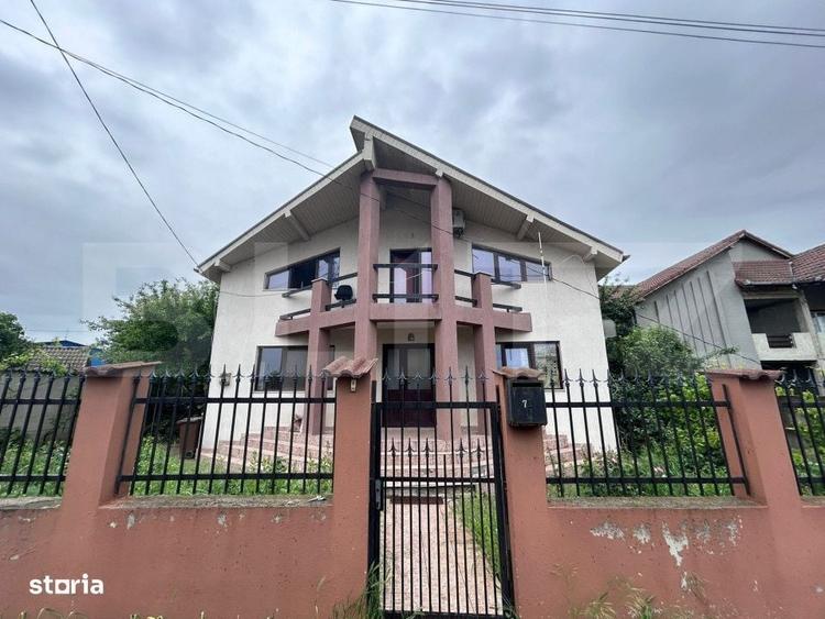 Casă cu 4 camere cu Teren 650 Mp în Bariera Vâlcii