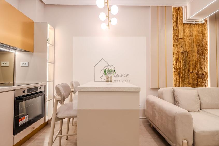 Apartament cu 2 camere decomandat, mobilat în Central