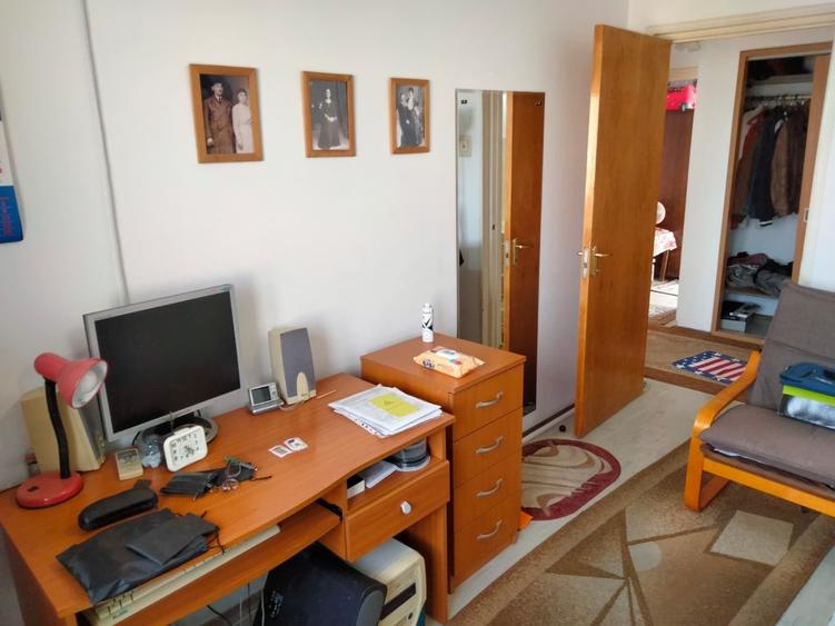 Apartament cu 3 camere semidecomandat, mobilat în Colentina