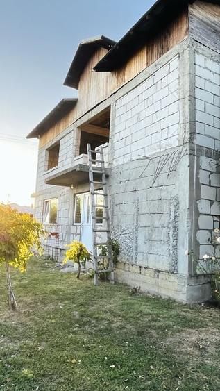 Casă cu 4 camere în Găgeni
