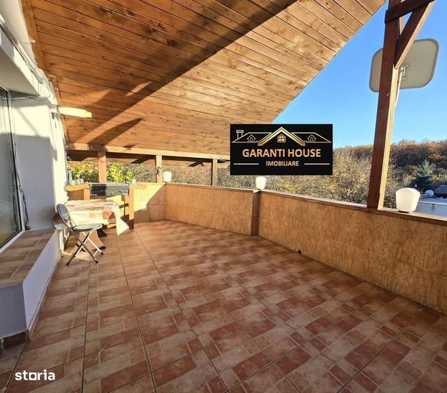 Apartament cu 4 camere în Tăuții de Sus