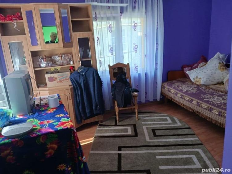 Casă cu 2 camere cu Teren 700 Mp în Breaza