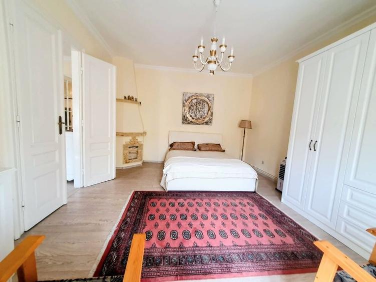 Apartament cu 2 camere semidecomandat în Ultracentral