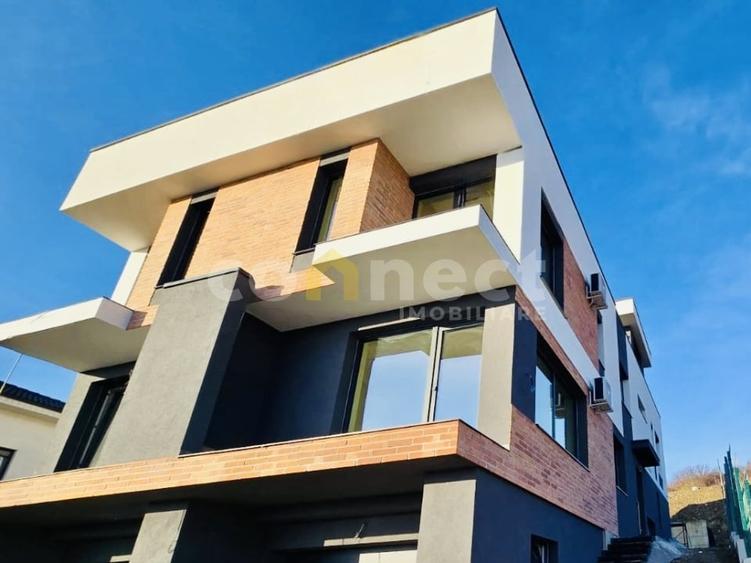 Duplex cu 4 camere cu Garaj în Iris