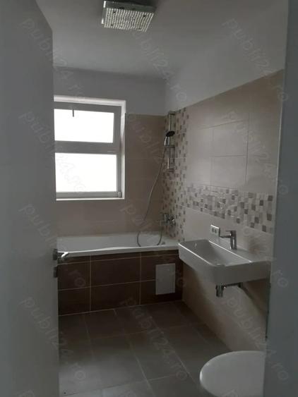 Casă cu 3 camere cu Teren 244 Mp în Vișan