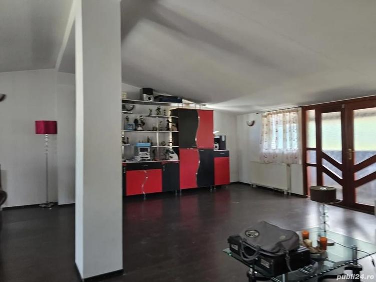 4 camere+mansarda suprafata 160 mp - 1