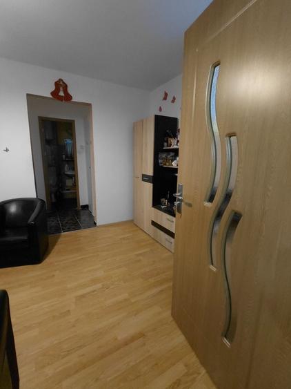 Apartament cu 2 camere semidecomandat în Micro 40