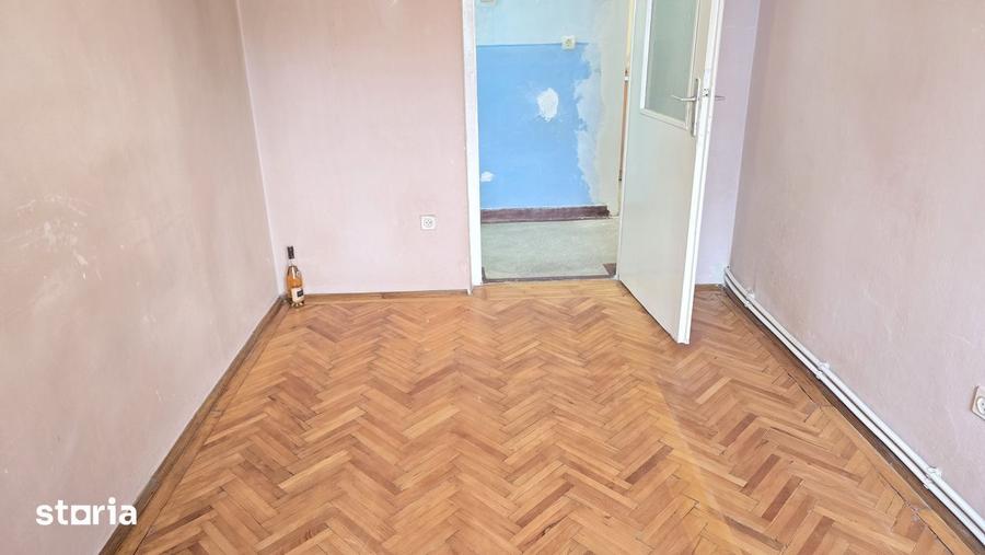 Apartament cu 2 camere decomandat în Gojdu