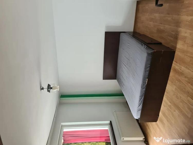 Apartament cu 2 camere decomandat în Precista