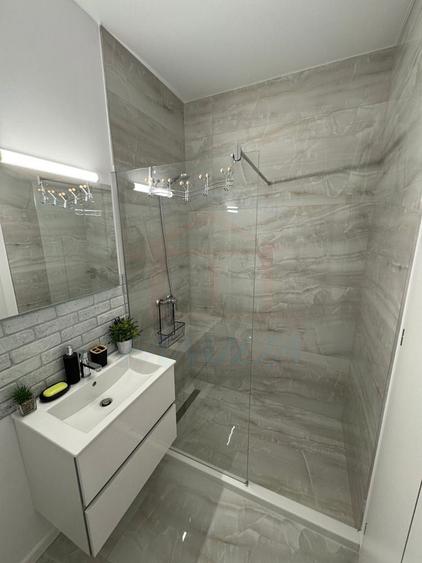Apartament cu 2 camere în