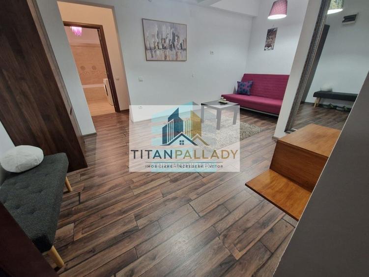 Apartament cu 2 camere decomandat, mobilat în Central