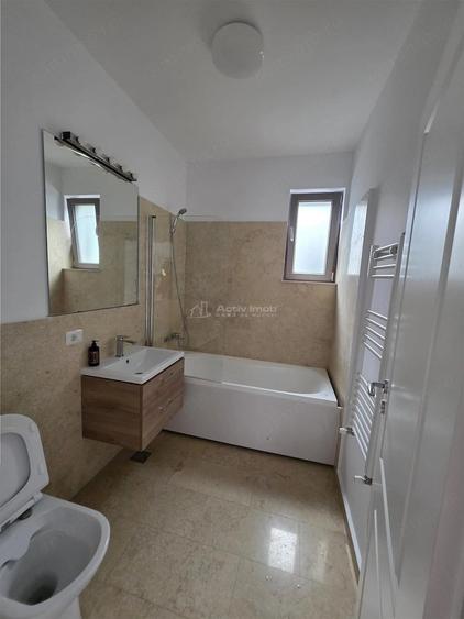 Casă cu 4 camere cu Teren 400 Mp în Tamași