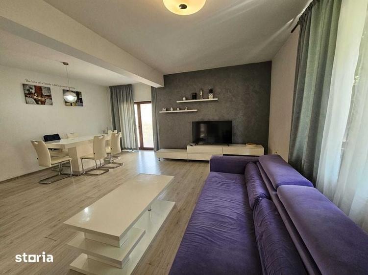 Casă cu 4 camere cu Teren 100 Mp în Domnești