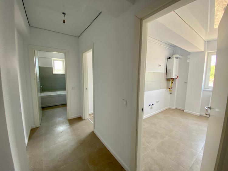 Apartament cu 2 camere semidecomandat în Vișan