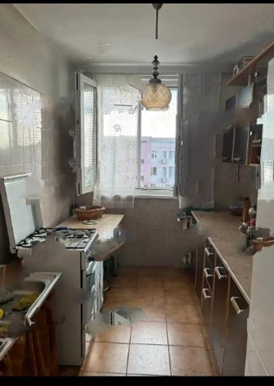 Apartament cu 2 camere în Baba Novac