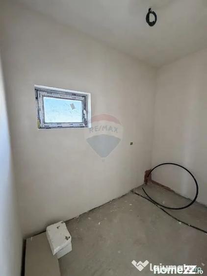 Casă cu 4 camere cu Teren 470 Mp în Câmpineanca