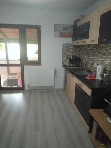 Casă cu Teren 300 Mp în Malu Mare