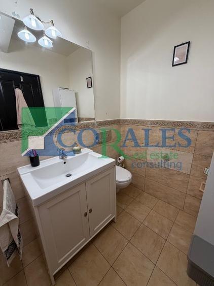Apartament cu 3 camere decomandat, mobilat în Ronaț