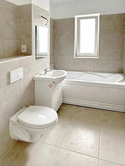 Apartament cu 3 camere decomandat în Sânpetru
