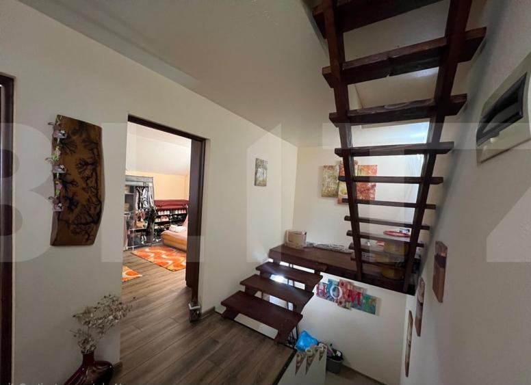 Duplex cu 8 camere cu Teren 797 Mp în Feleacu