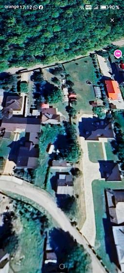 Casă cu Teren 750 Mp în Central