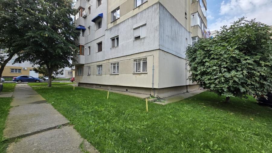 Apartament cu 2 camere decomandat, mobilat în Năvodari