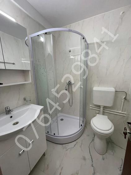 Garsonieră decomandată în Teiul Doamnei