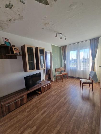Apartament cu 2 camere nedecomandat în Central
