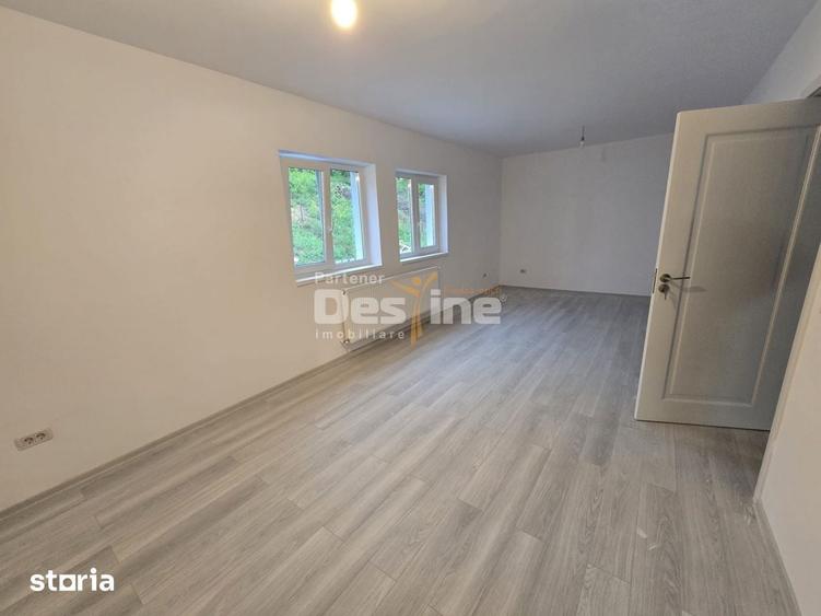 Casă cu 4 camere cu Teren 600 Mp în Valea Lupului
