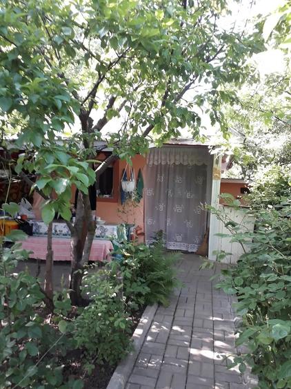 Teren de 1150 mp, în Central
