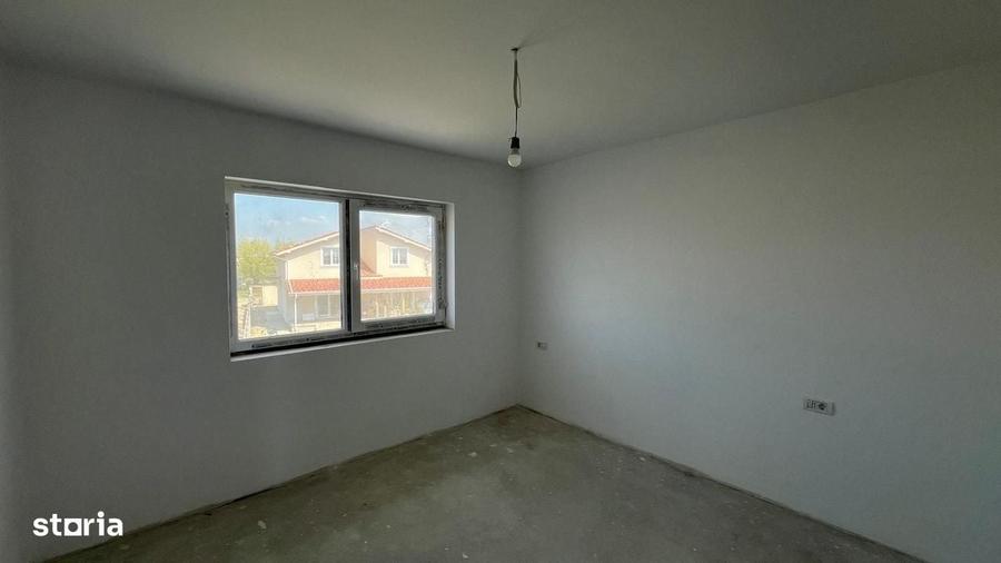 Casă cu 4 camere în Urseni