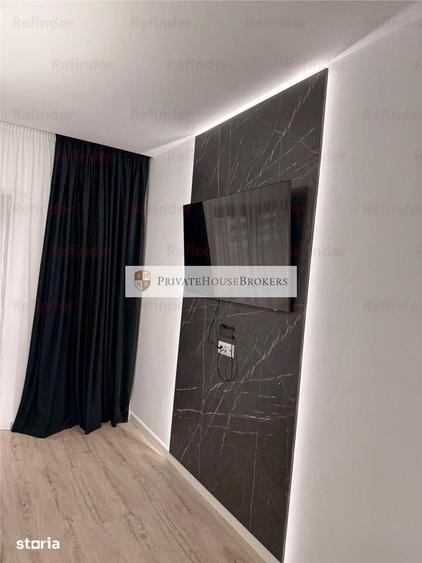 Apartament cu 3 camere semidecomandat în Central