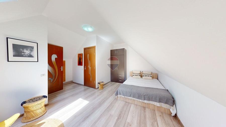 Apartament cu 2 camere decomandat în Brașovul Vechi