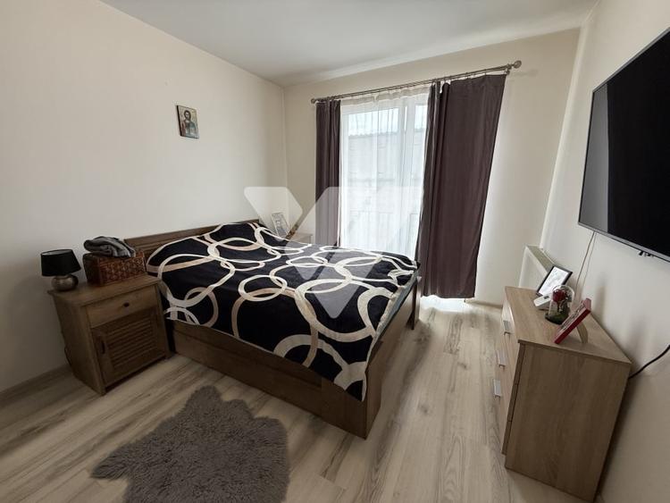Apartament cu 3 camere decomandat, mobilat în Turnișor