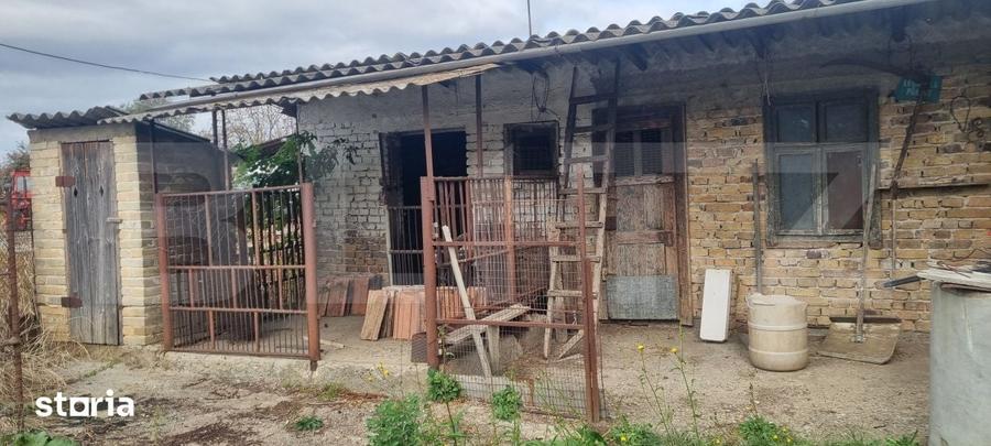 Casă cu 3 camere cu Teren 6058 Mp în Sâncel