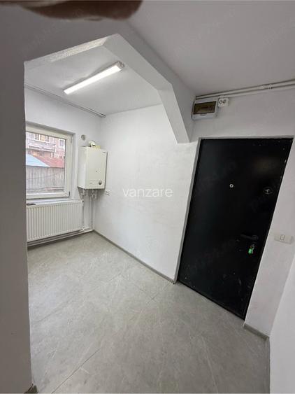 garsoniera renovata izolata