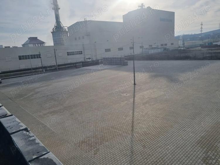 Spațiu comercial, în Central