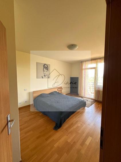 Apartament cu 3 camere decomandat, mobilat în Central