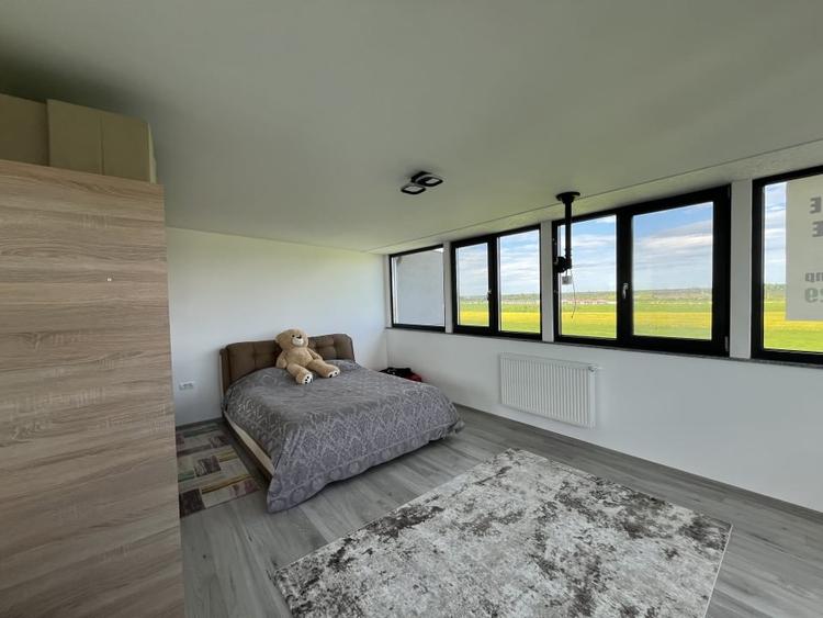 Apartament cu 3 camere, mobilat în Agigea