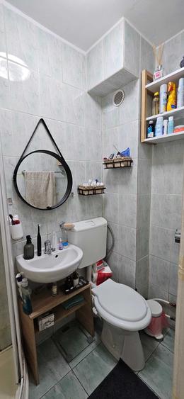 Garsoniera renovata, zona linistita aproape de centru - 7