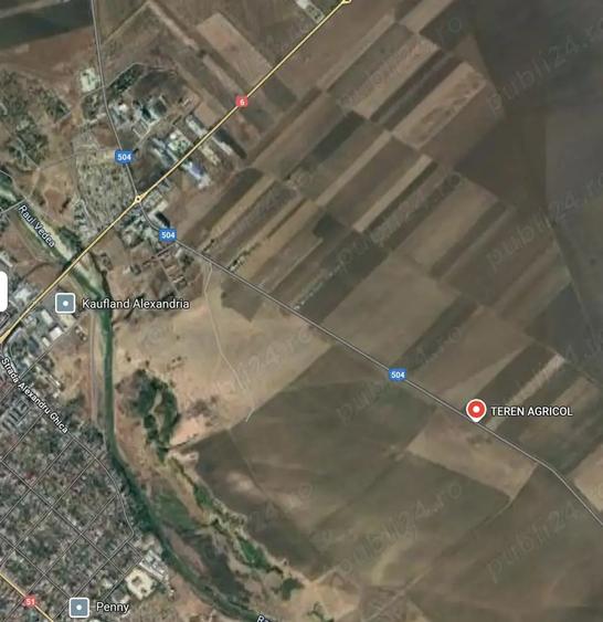 Teren de 14200 mp, în Central